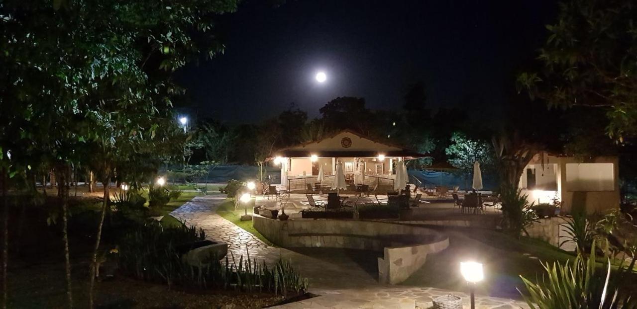 Hotel Orla Morada Do Sol Pirenópolis Exteriér fotografie